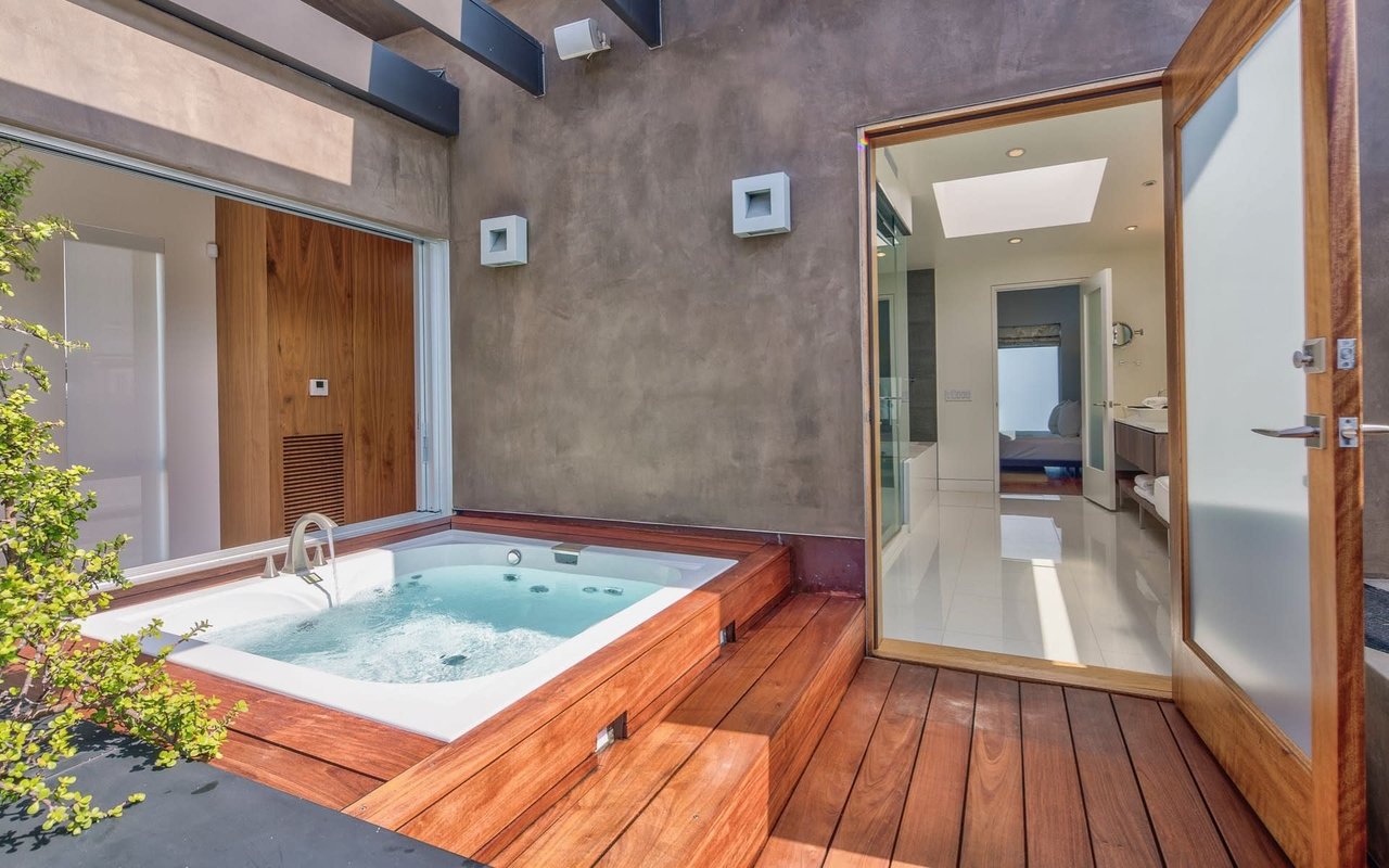 Contemporary Architectural on Double Lot