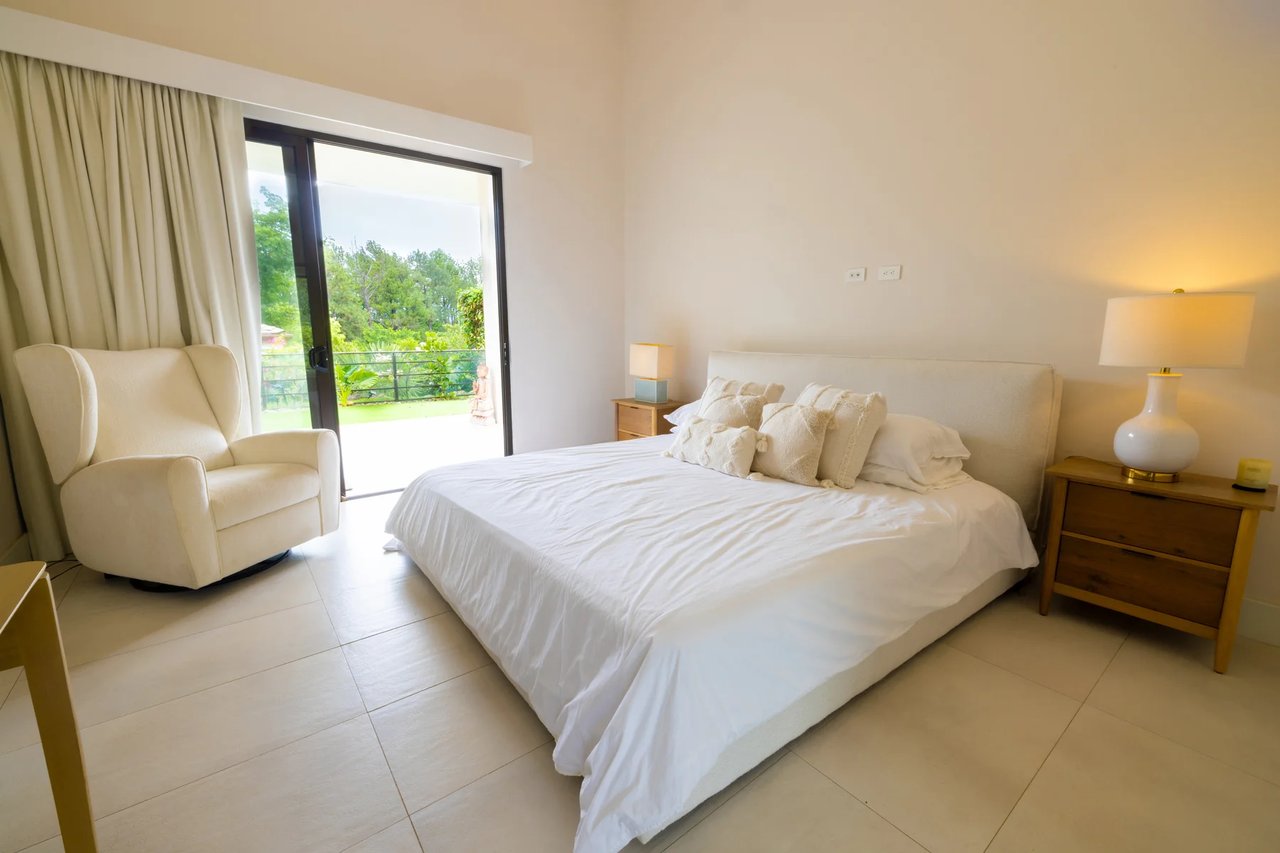 Modern Family Residence, Guacima, Alajuela
