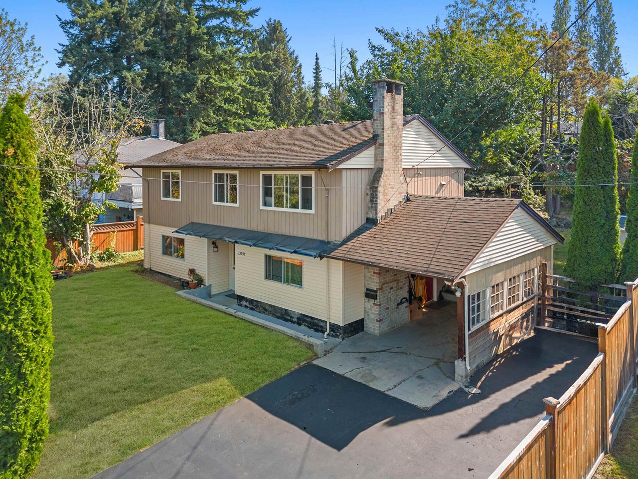 13398 112 Ave