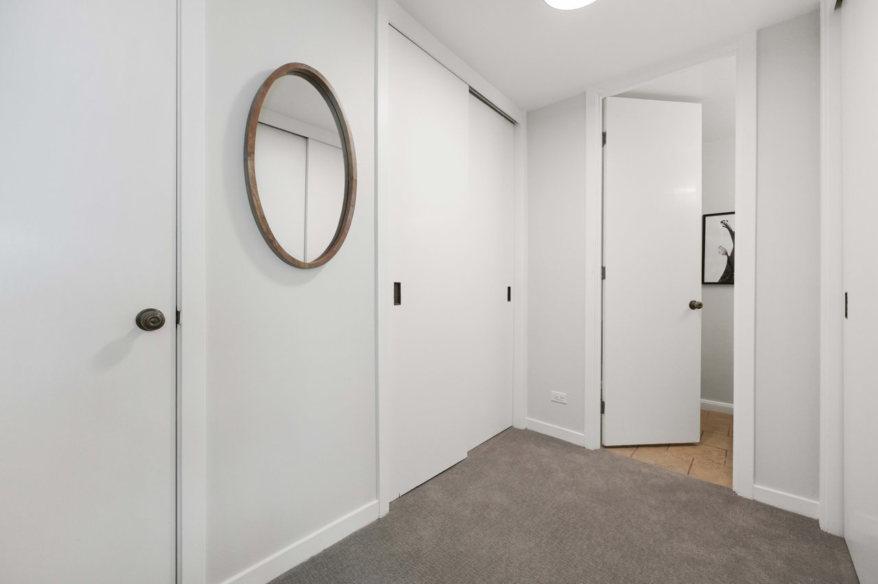 Large Condo & Terrace at 2200 Pacific