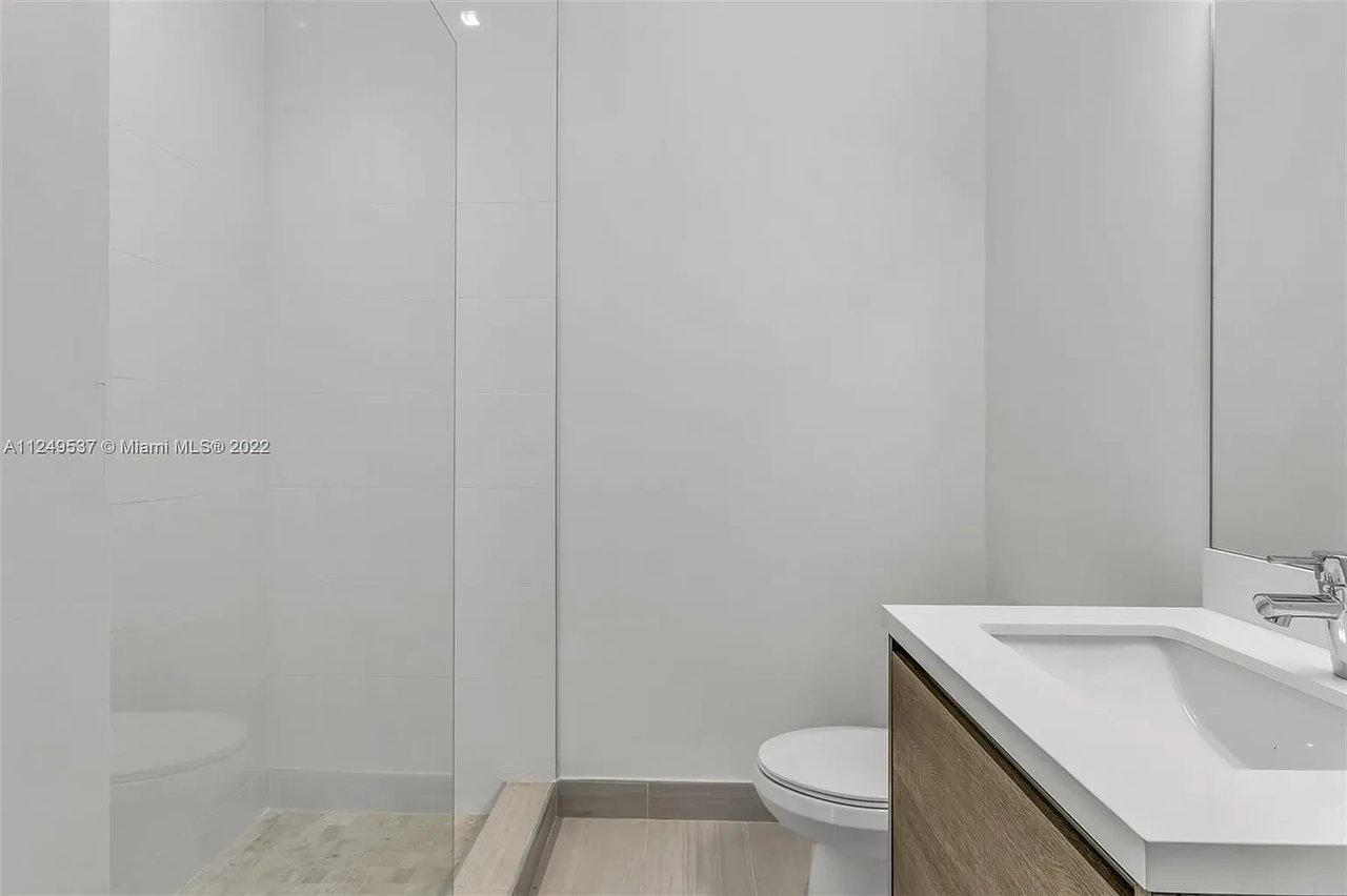 16672 S Botaniko Dr S