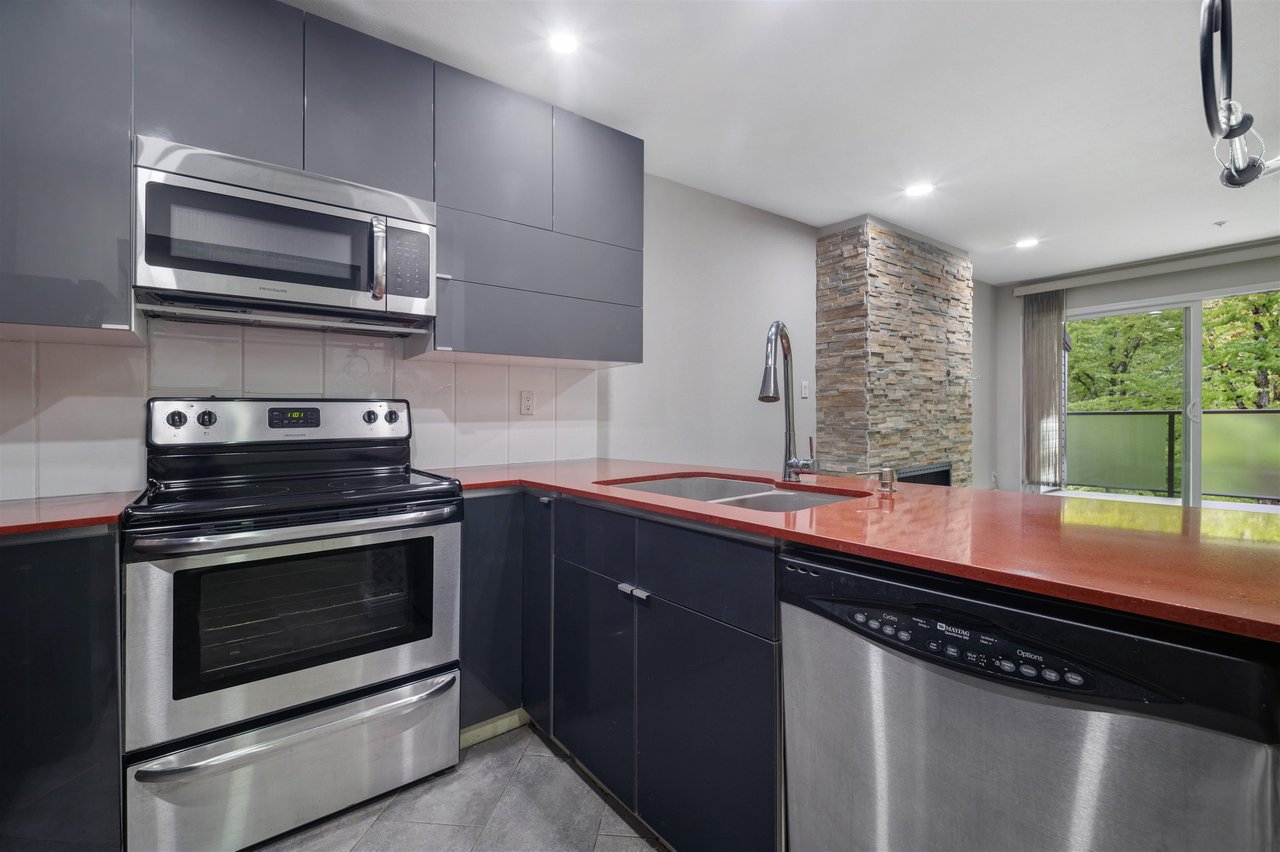 320-7139 18th Ave