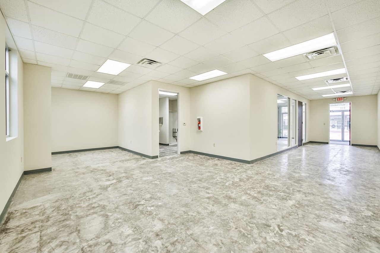 3115 College Park Dr Unit: 111