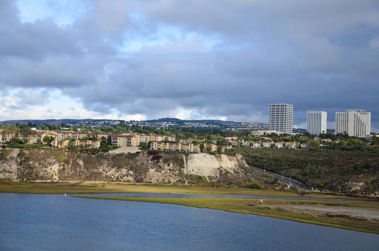 East Bluff // Harbor View