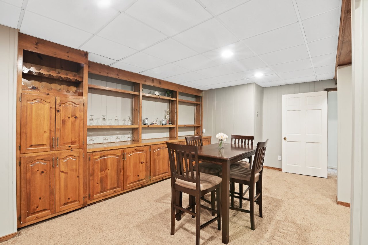 9441 Trails End Road