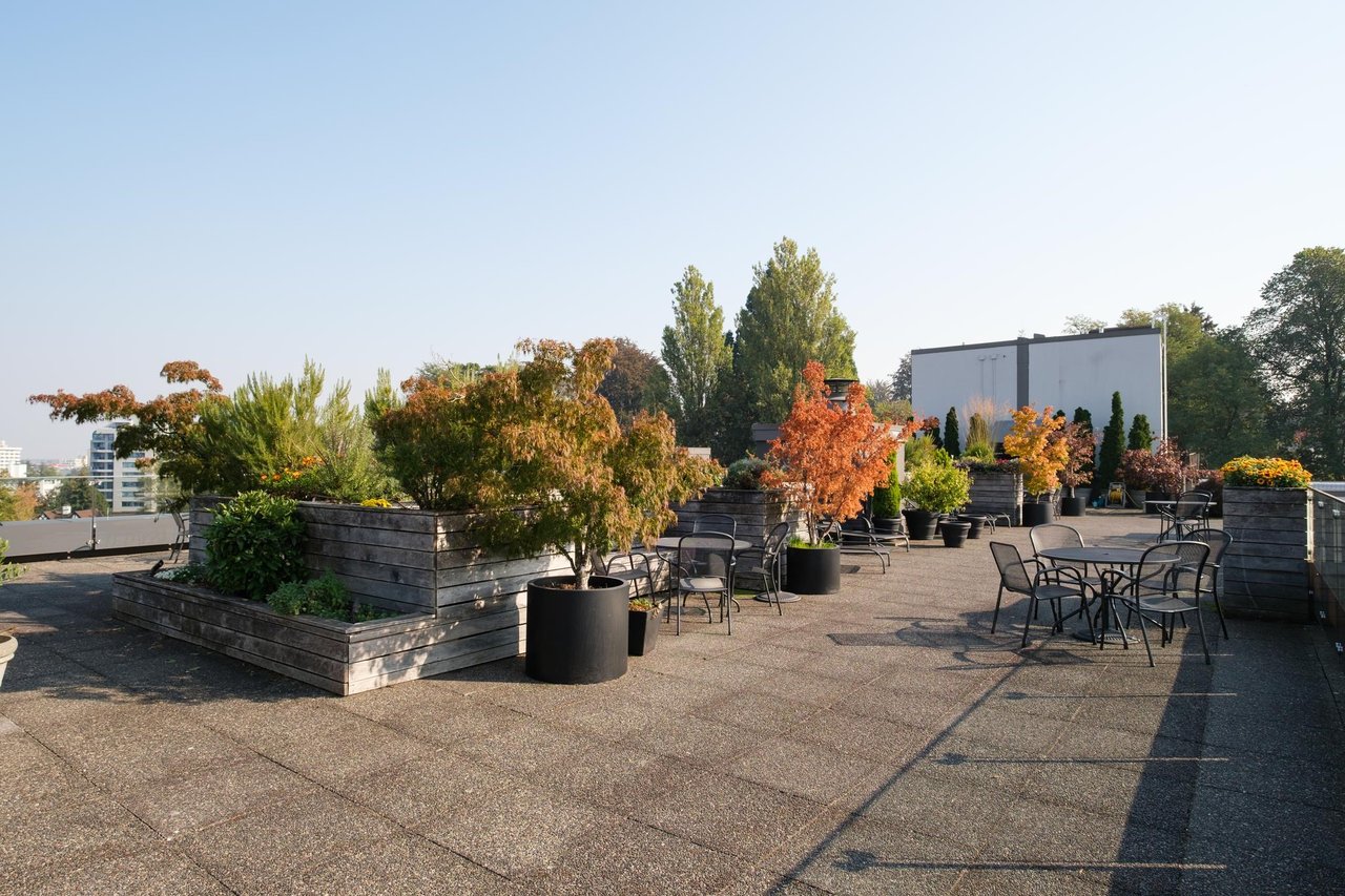 321-1445 Marpole Ave