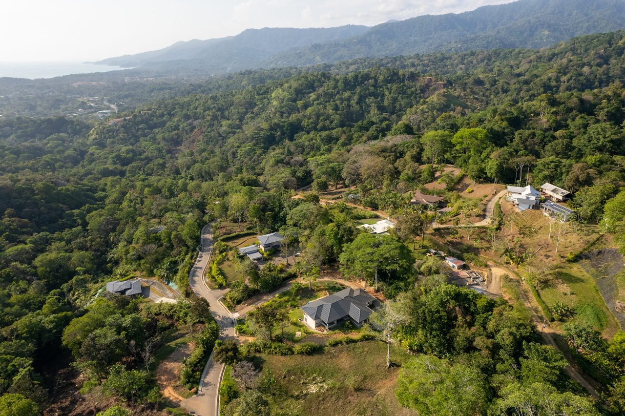 Luxury Estate at Dulce Pacifico