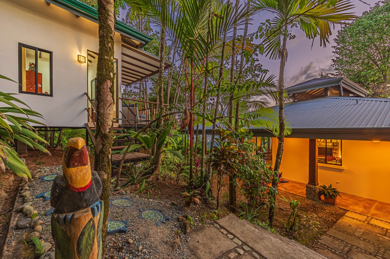 Dramatic Whale's Tail Ocean View 2 Bedroom Home Plus Guest House in Uvita!!