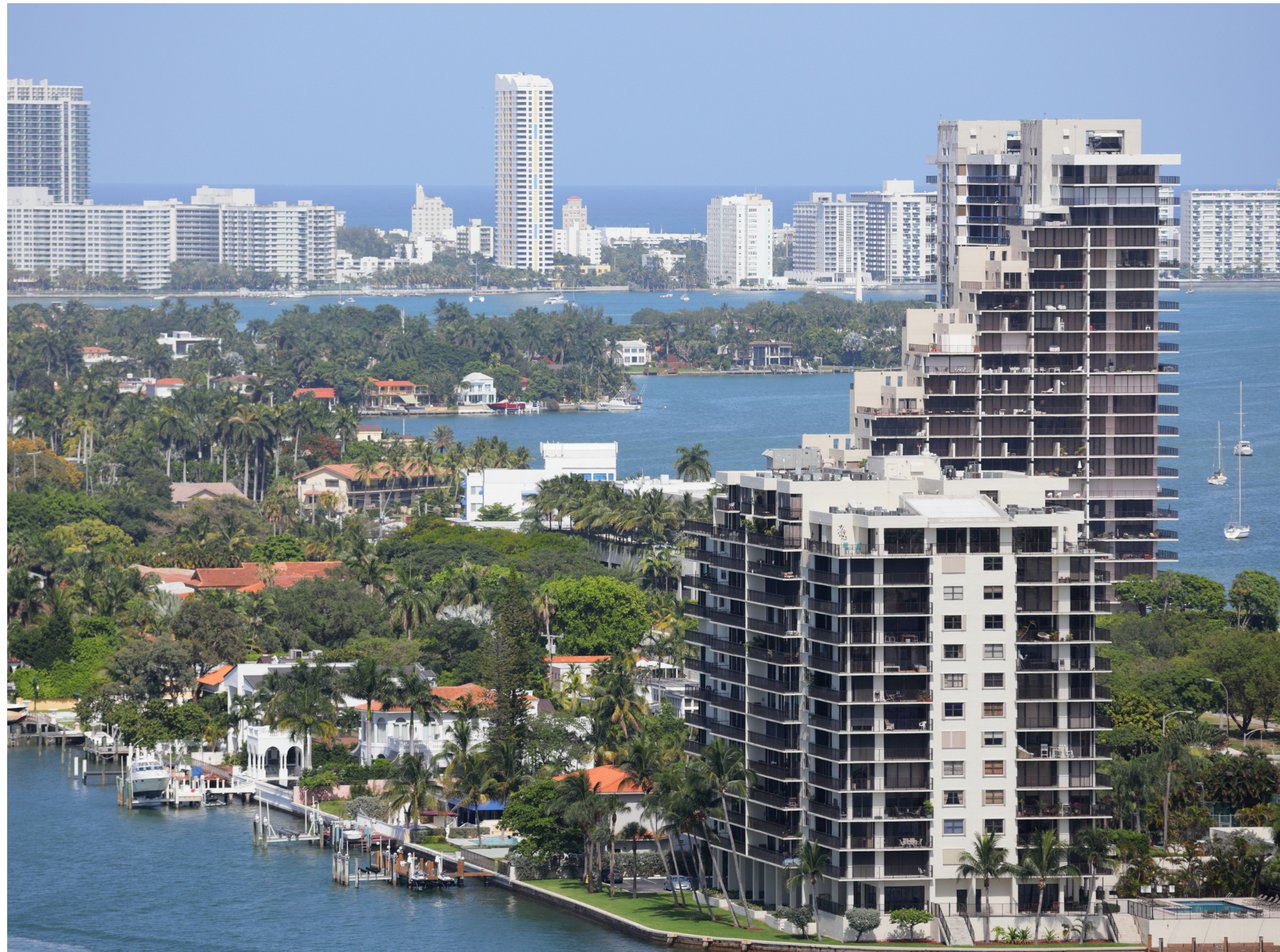 7 Things to Know Before Buying a Venetian Island Home