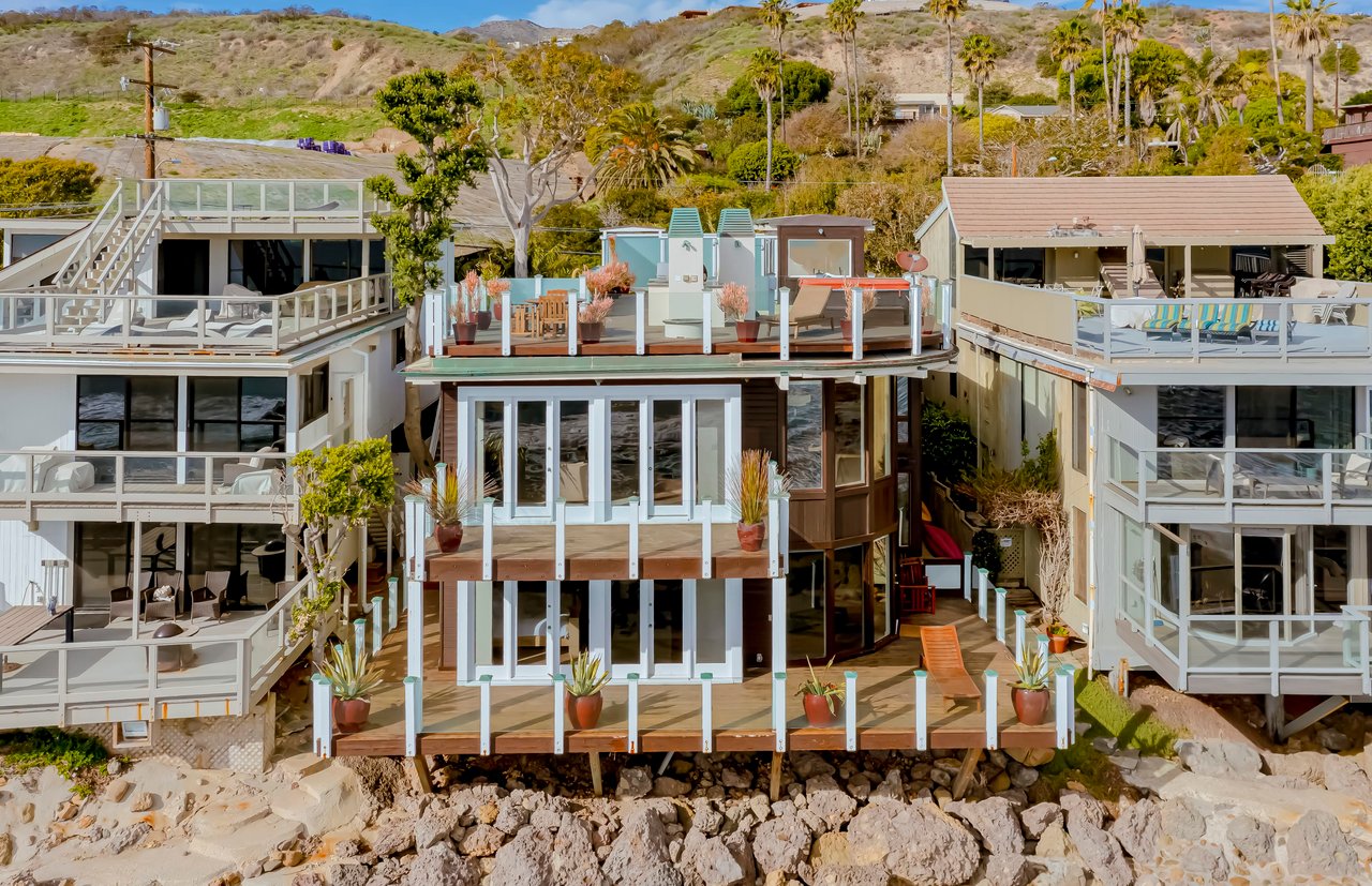 Modern Malibu Road Beach House