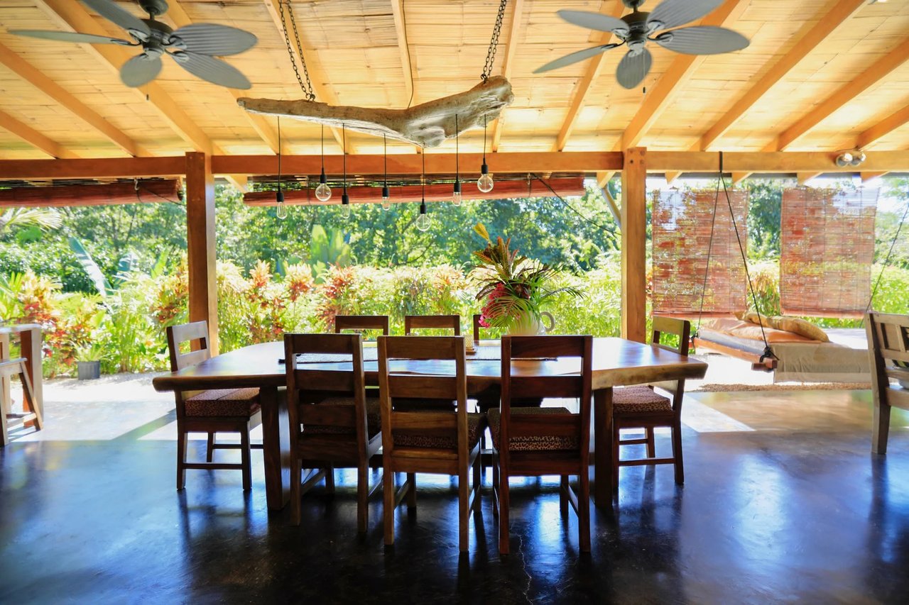 Balinese Vacation Rental Estate, Santa Teresa, Puntarenas