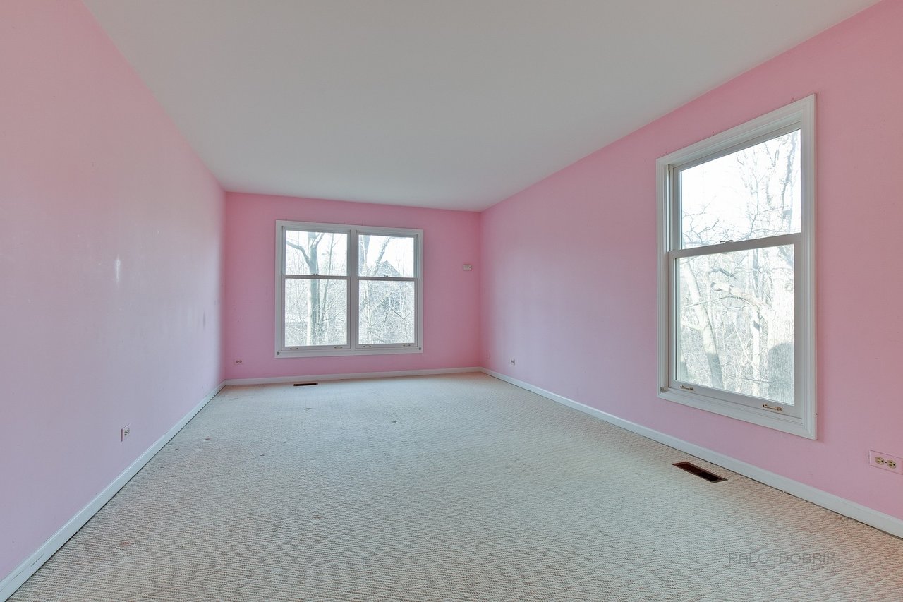 Classic Lake Bluff Tangley Oaks Home