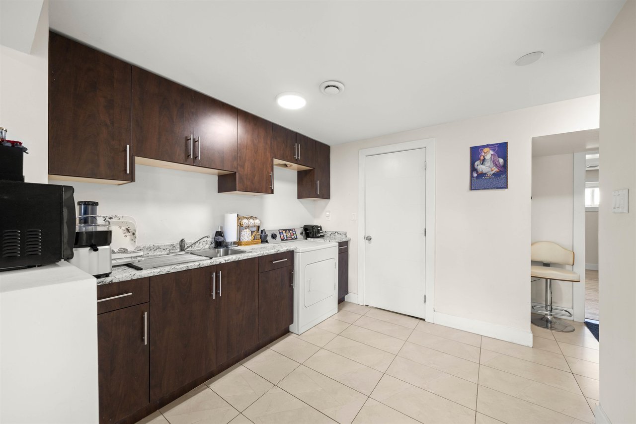 9303 114a St