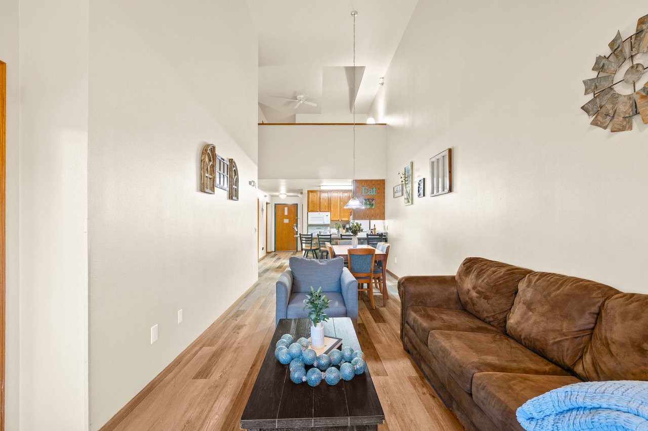 The Cove of Lake Geneva Unit 459