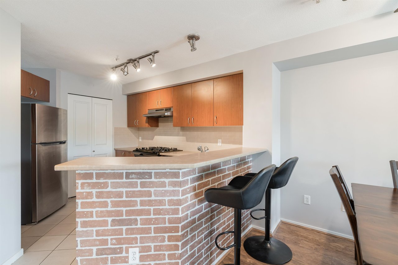 314-9098 Halston Ct