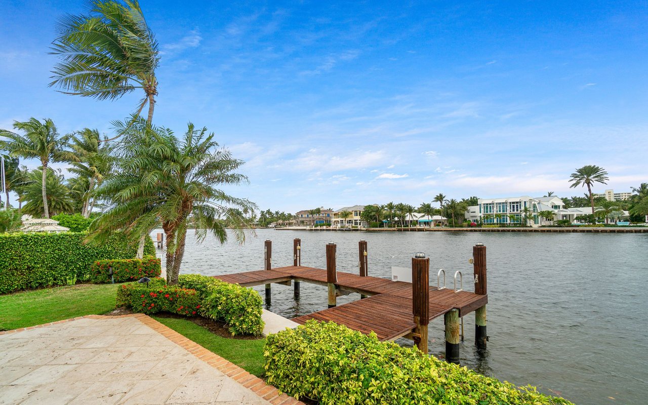 219 Palm Trl