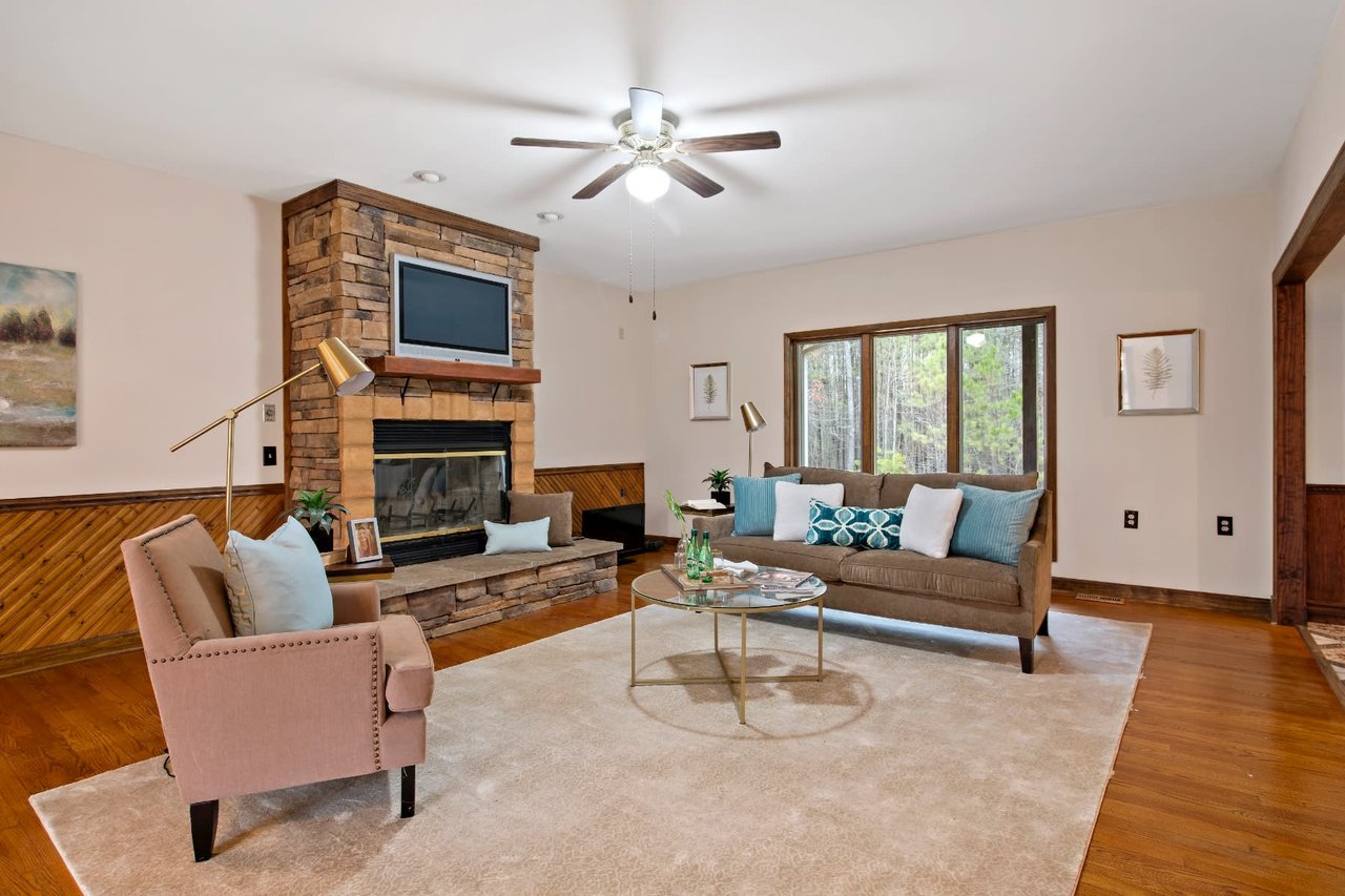 17428 James River Drive