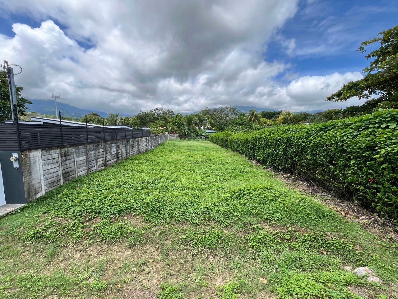 Great Lot Ready to Build, Uvita Whale Tail.