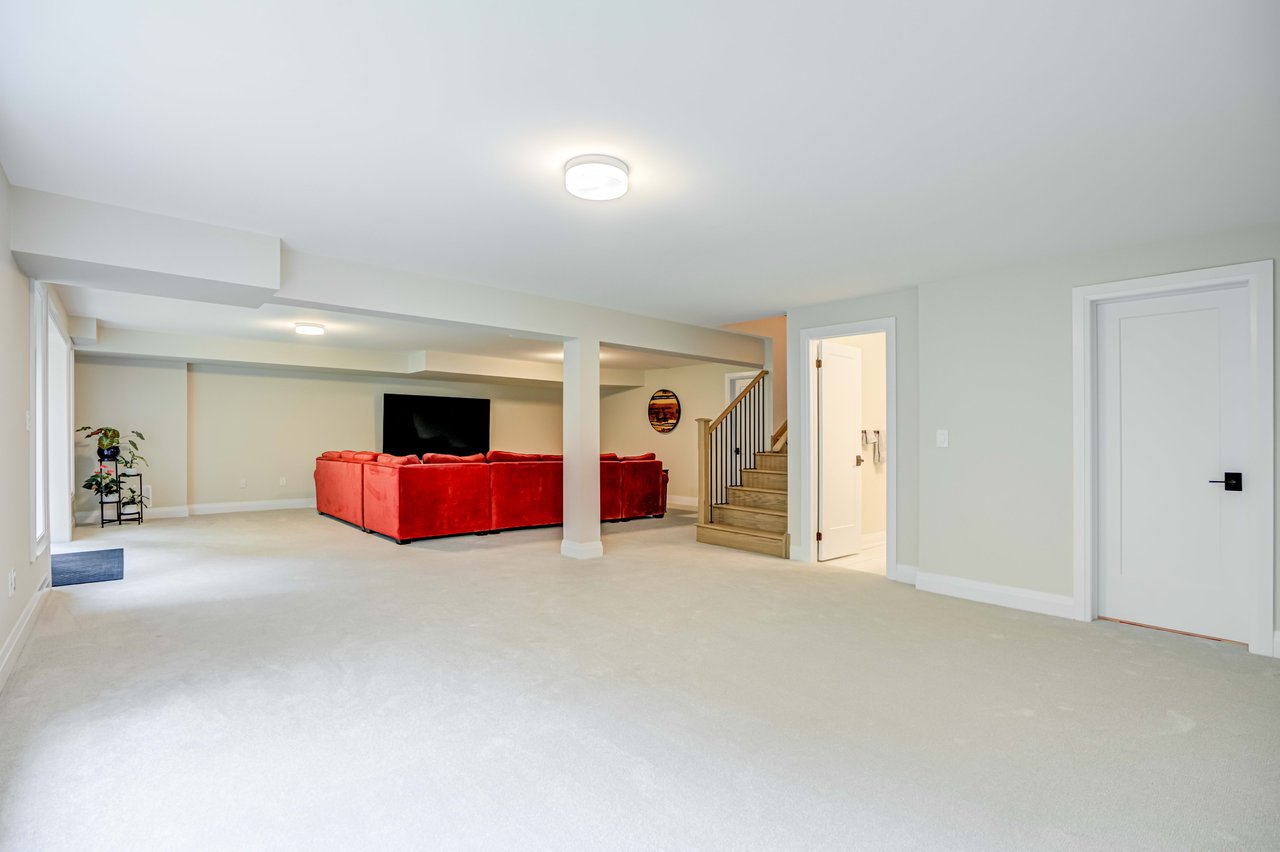 40 Howard Williams Crt