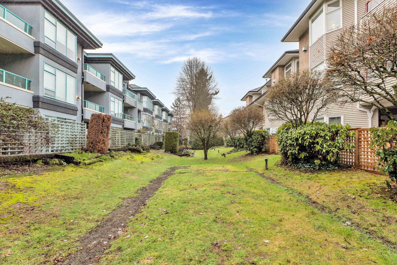 115-1966 Coquitlam Ave