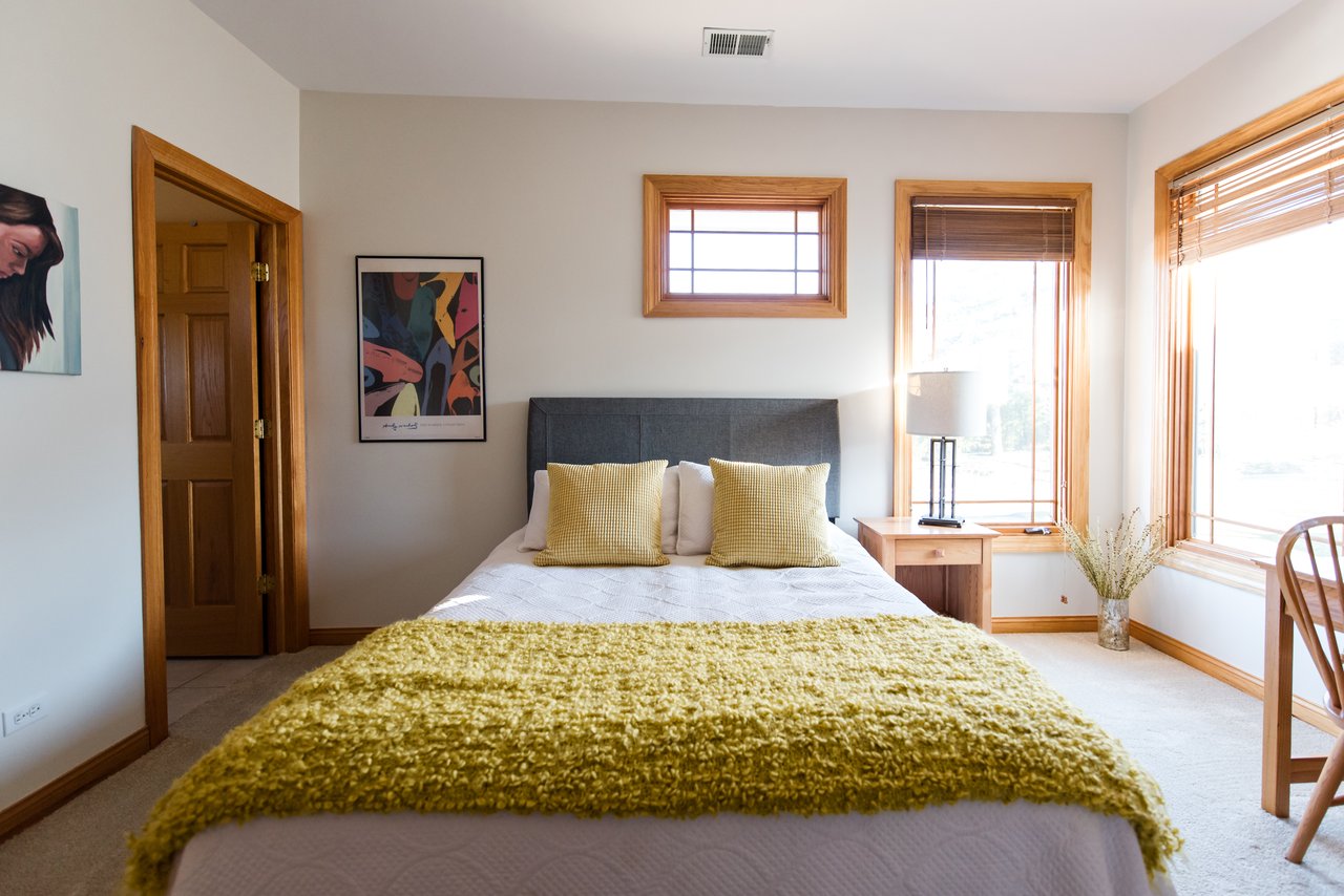 Effortless Combination Of Bright Open Space And Exceptional Craftsmanship