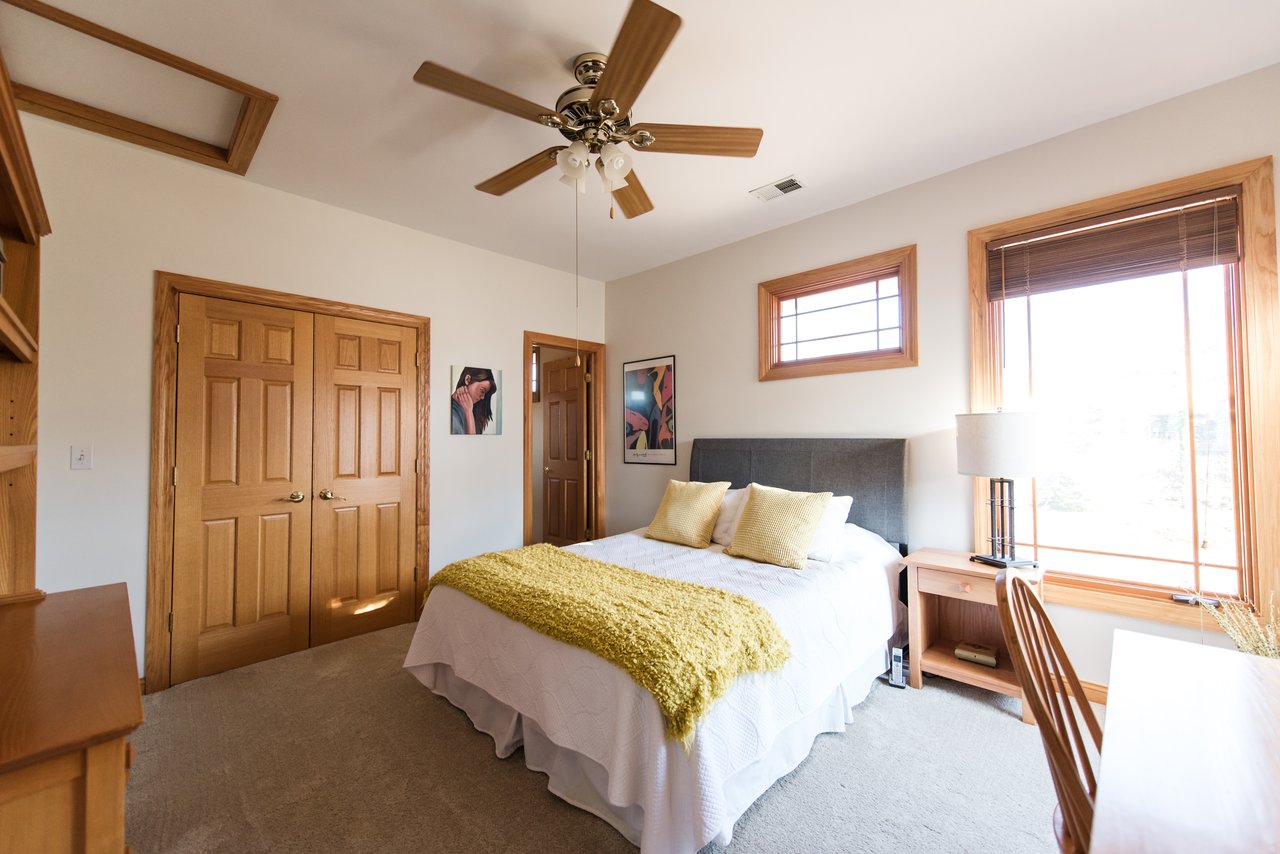 Effortless Combination Of Bright Open Space And Exceptional Craftsmanship