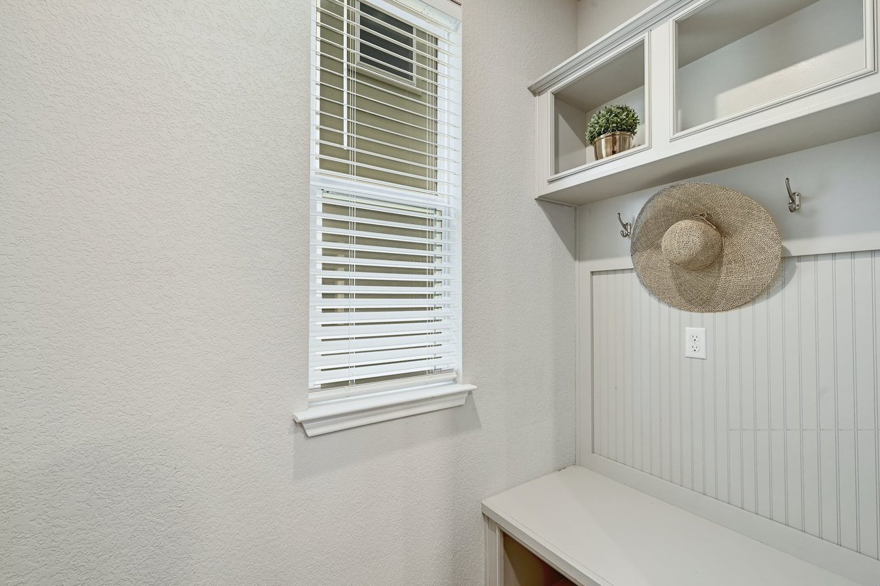 113 Mount Ord Ln, Dripping Springs, Texas 78620