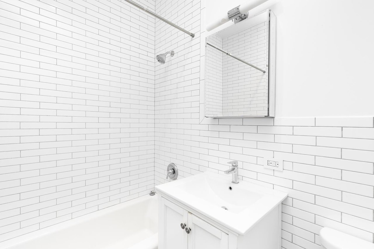 135 William Street, Apt 10-B