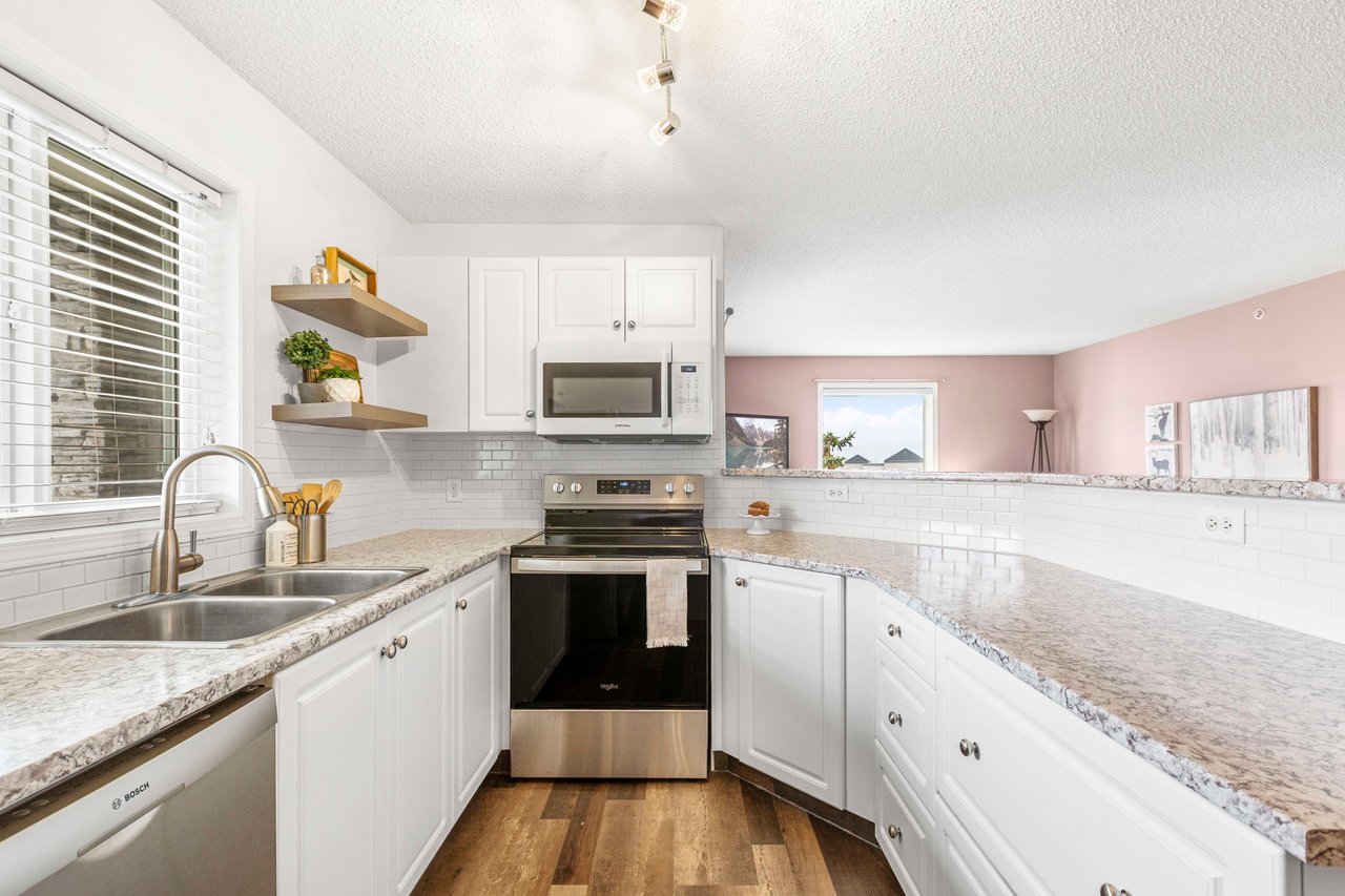 401, 5500 Somervale Court SW Unit: 401