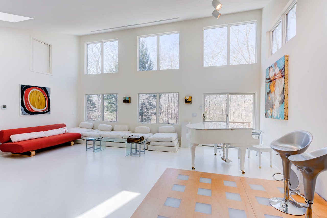 East Hampton Modern