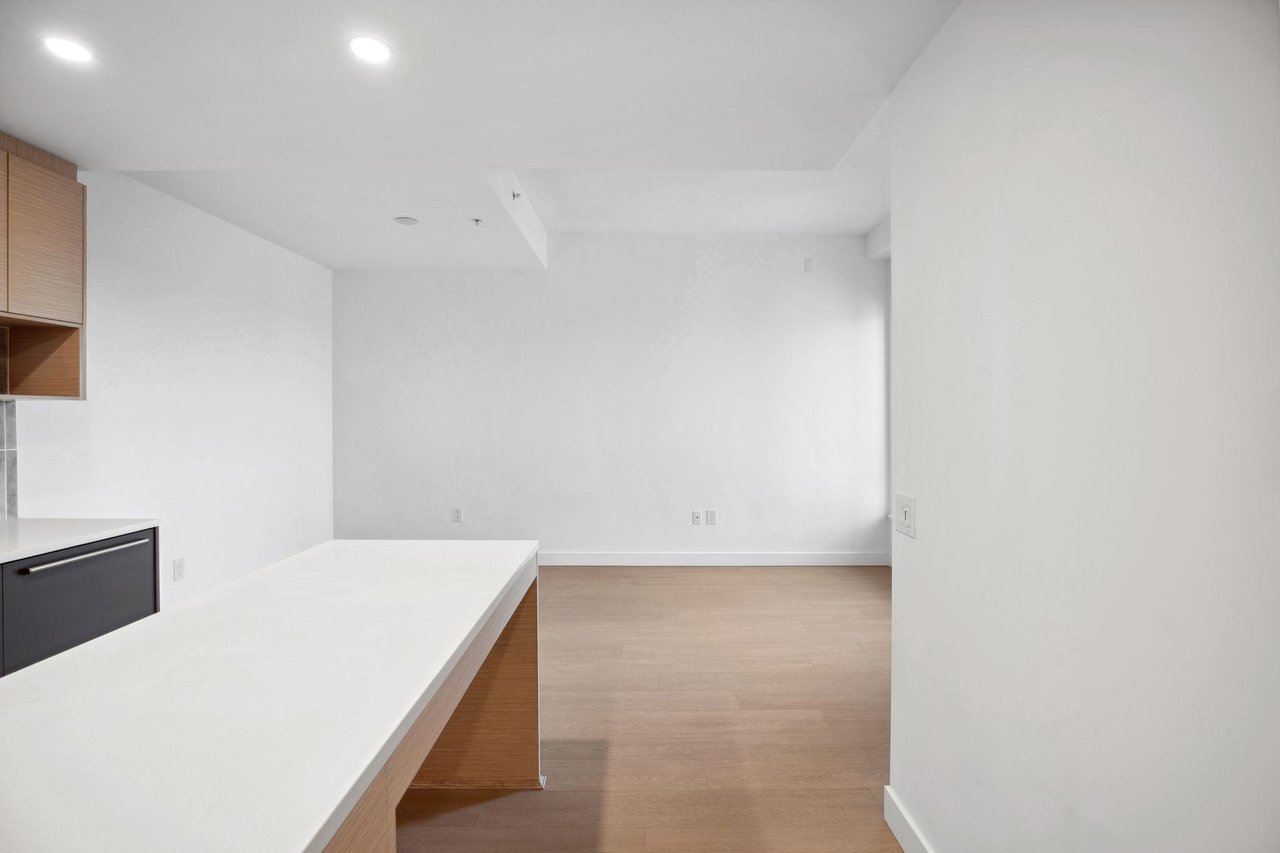 409-8888 Osler St