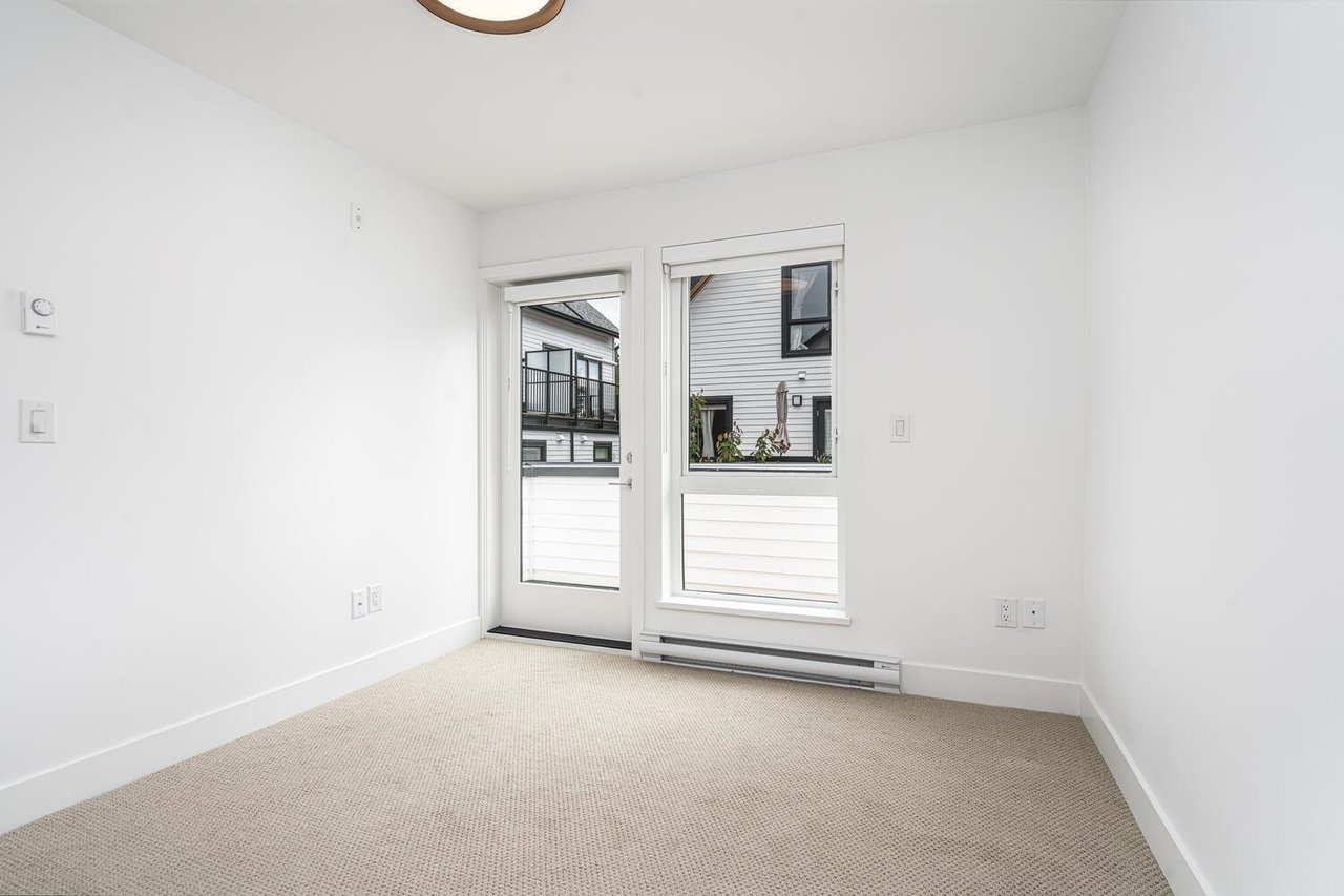 119-1306 Laval Square