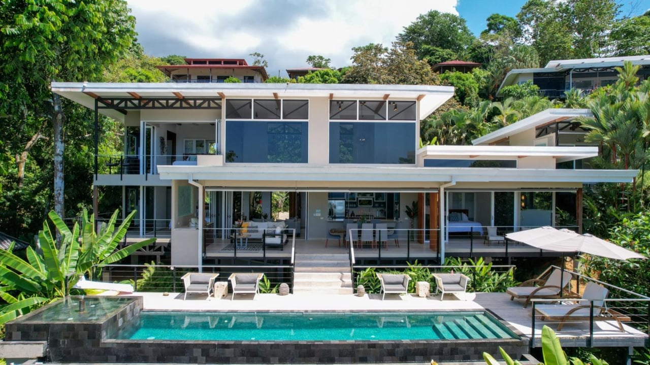 Balinese Style Oceanview Villa, Uvita, Puntarenas