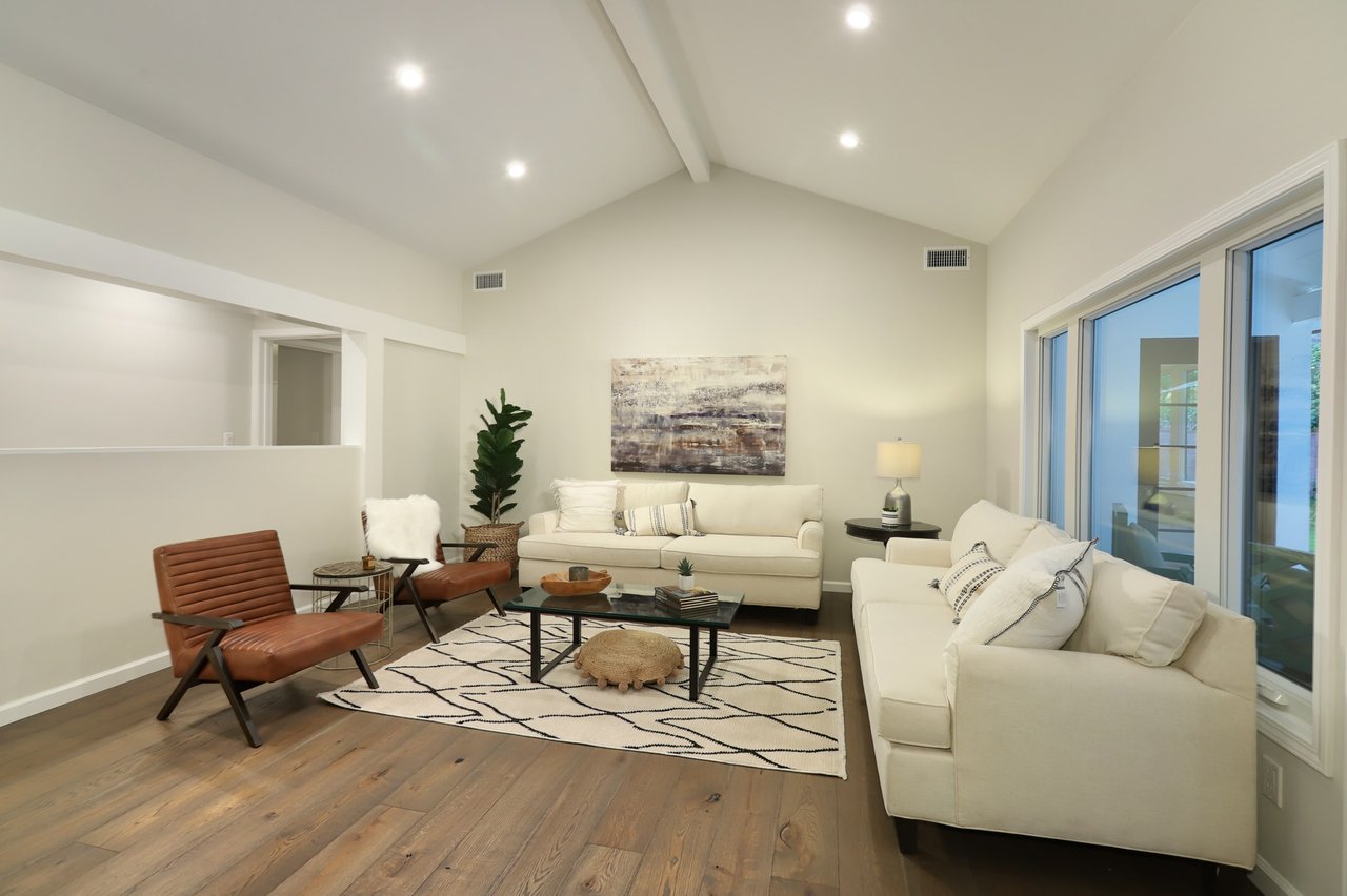 1717 Capistrano Circle