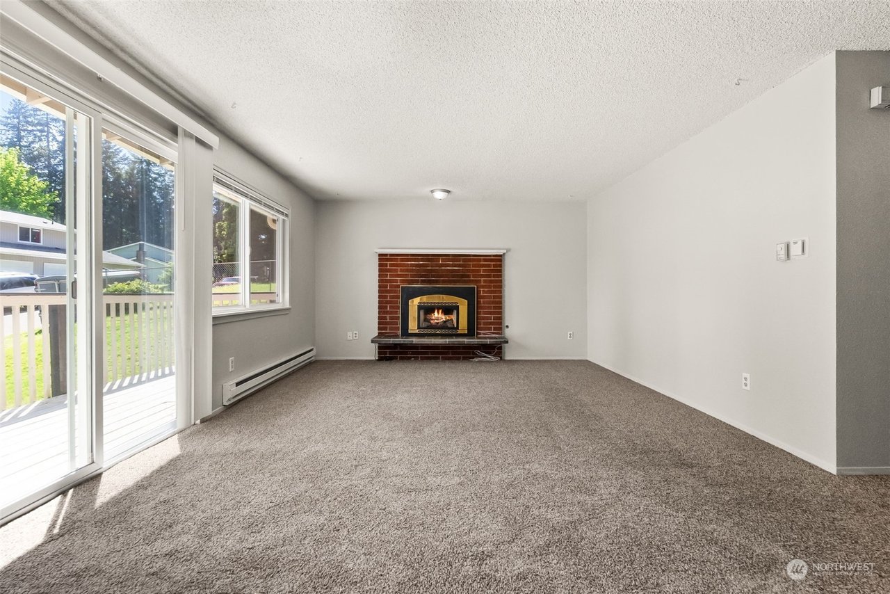 3253 SE Goldmaur Ct