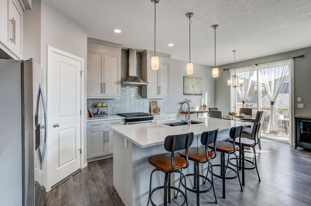 16 Nolanhurst Heights NW