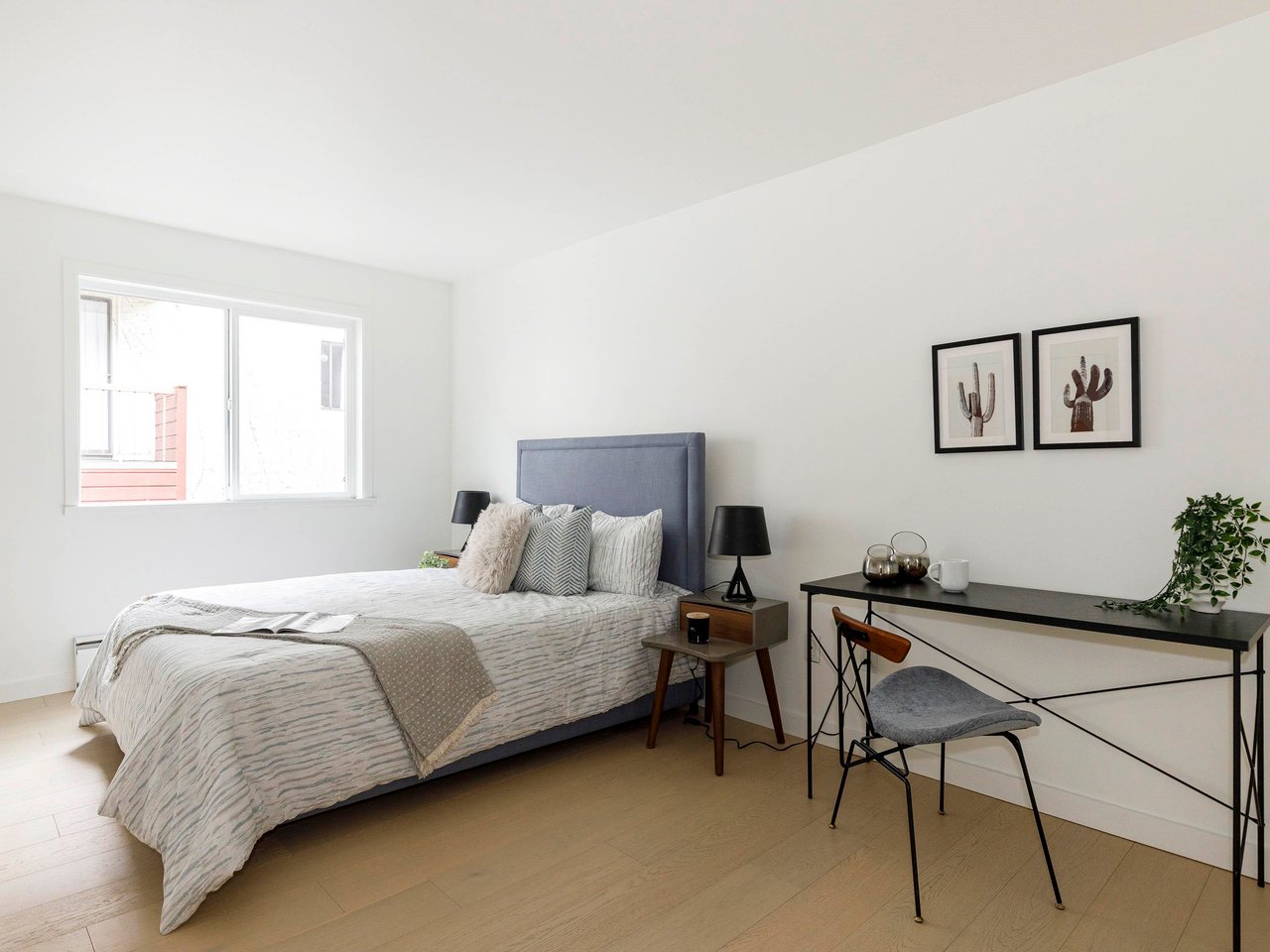 204-2770 Burrard St