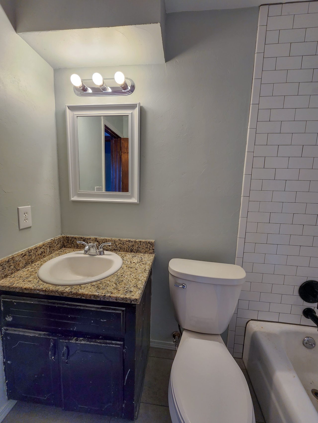 3901 N Kickapoo Unit 40