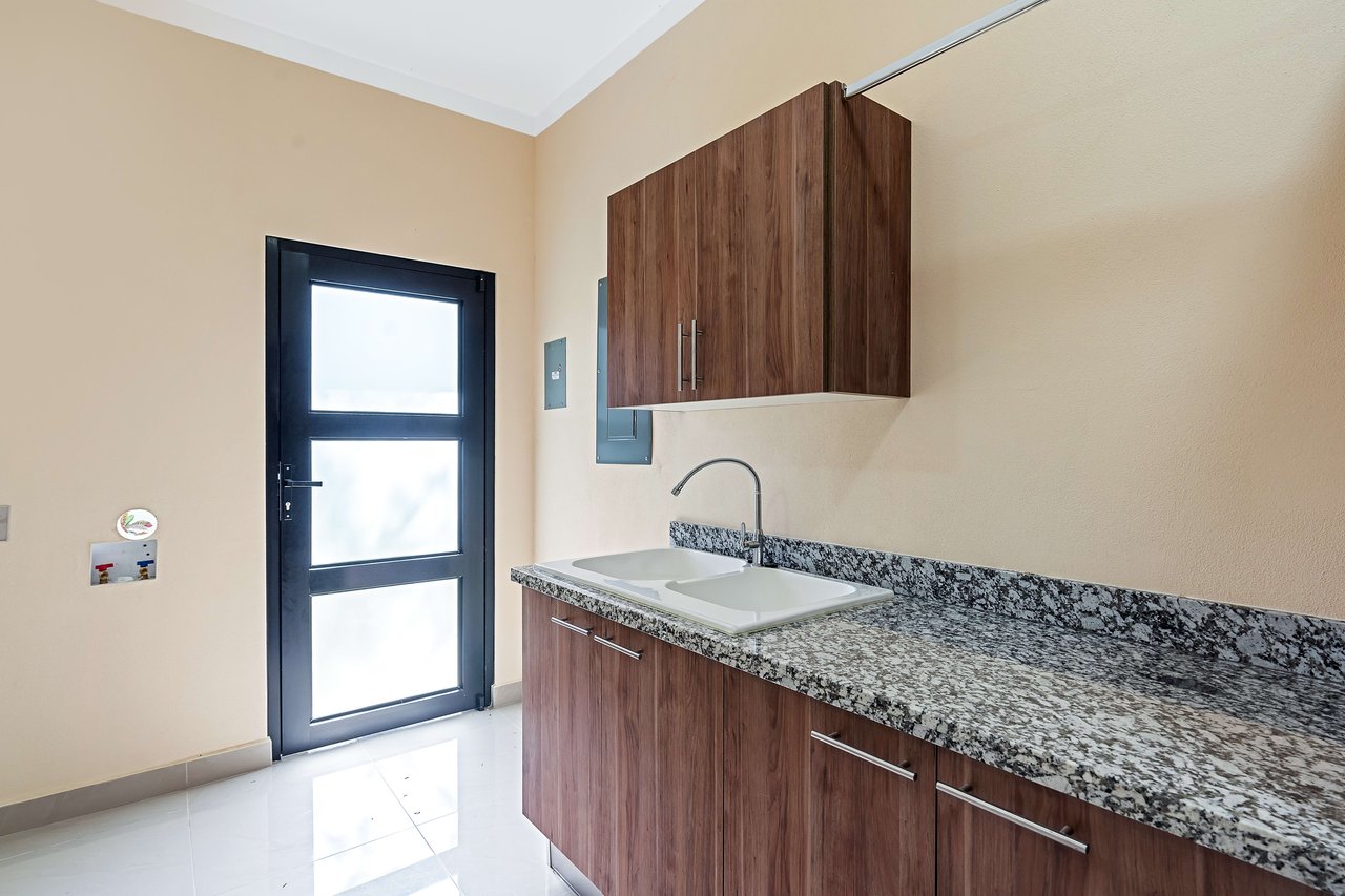 Casa Lipari |Just Finished, Beautiful house for sale!