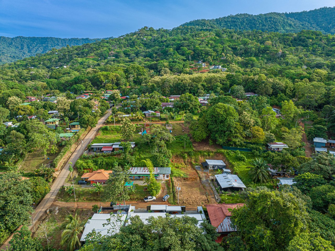 Villa Bambu, 3 Bed, 2 Bath & Pool in Uvita