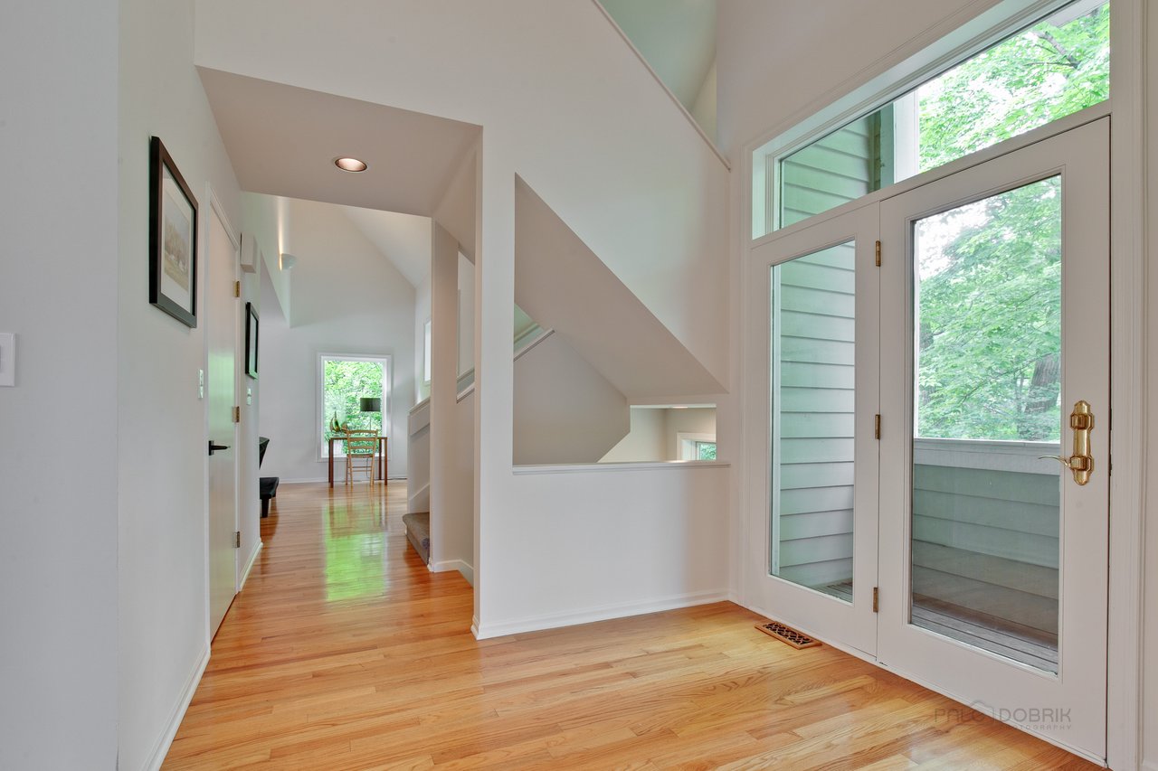 11233 Melvin Dr