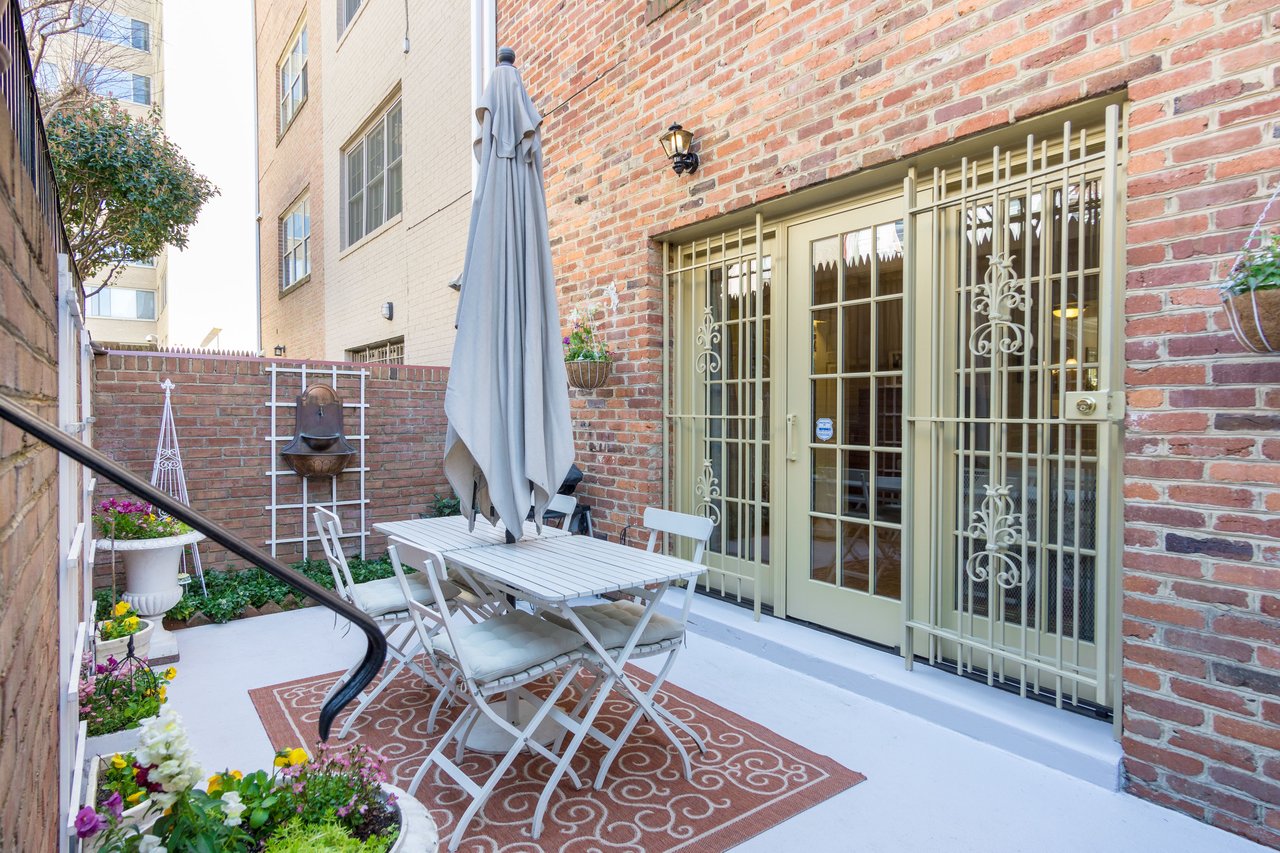1823 Corcoran Street NW #9