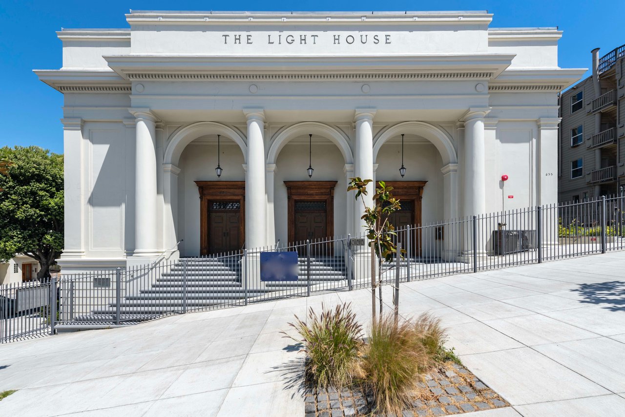 653 Dolores Street, San Francisco, CA 94110