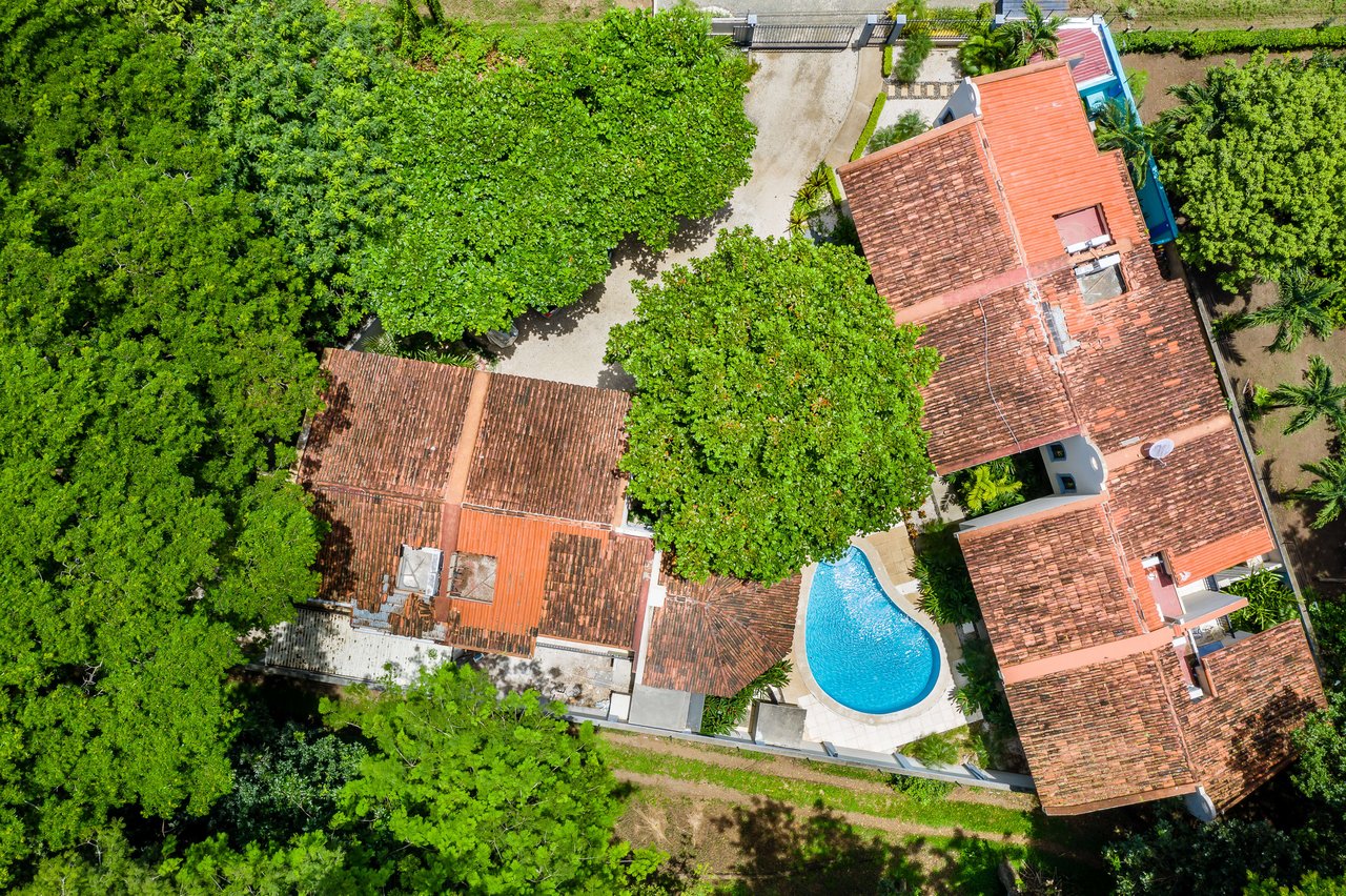 Pacific Garden 5 | Charming Walk to beach 3 bed condo in Playa Potrero