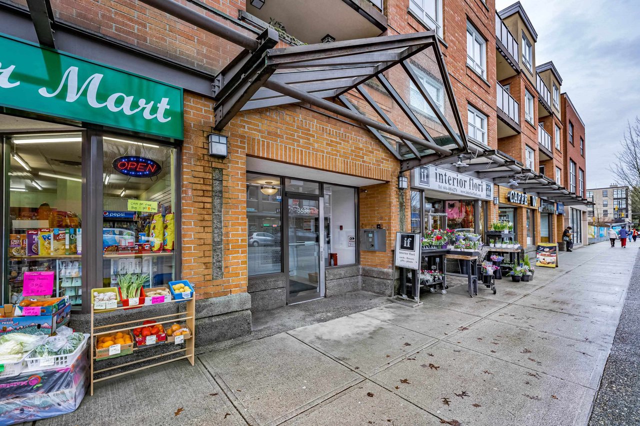 210-3638 W Broadway