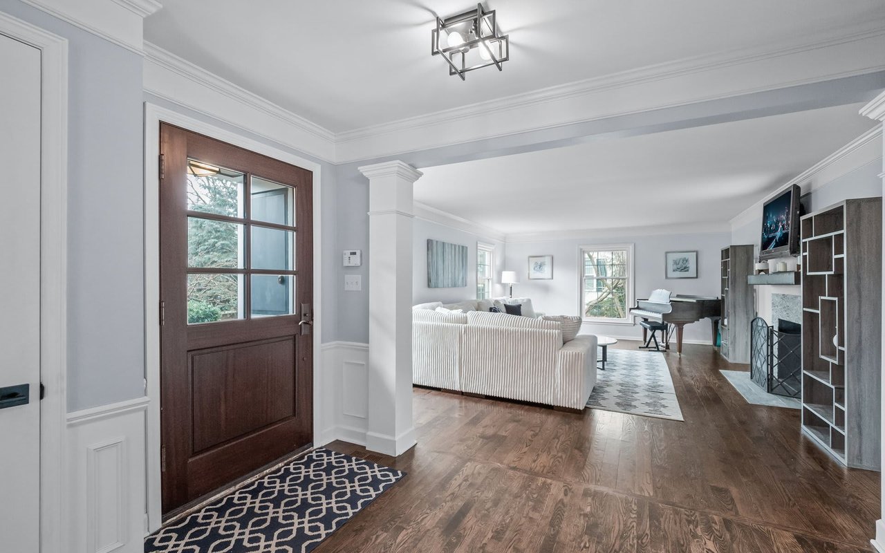 654 Hamilton Road