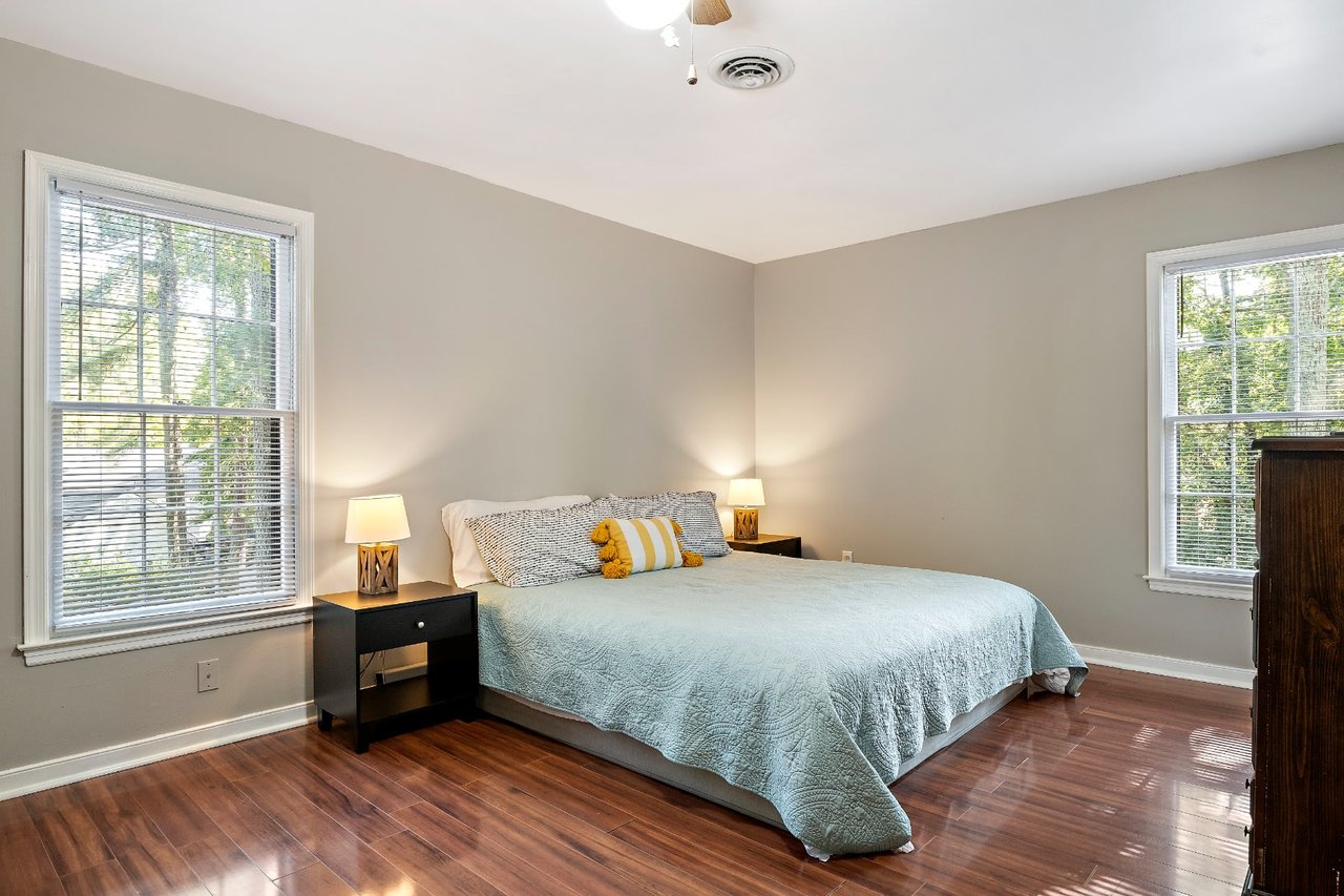 8914 Playground Circle