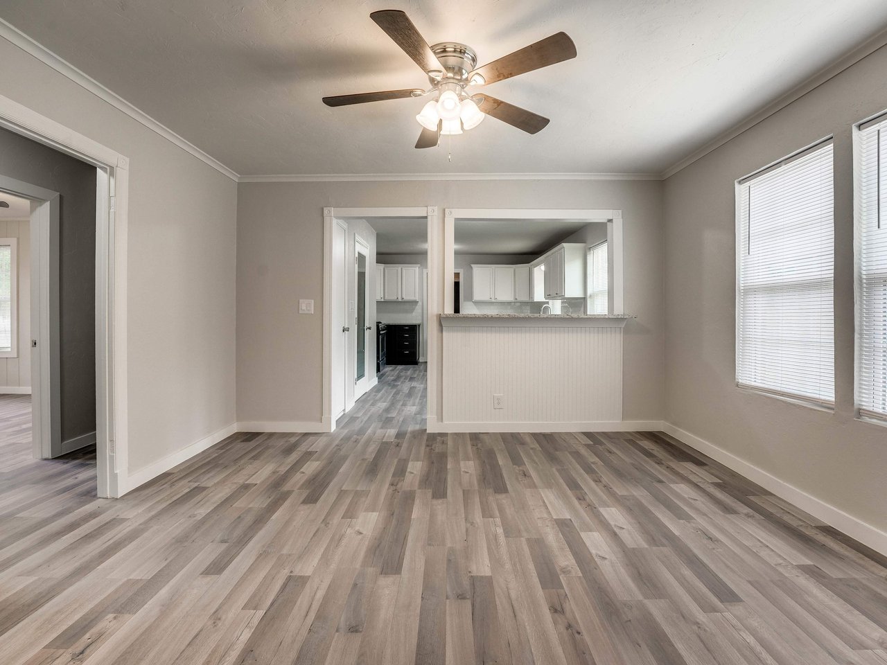 1810 N Park