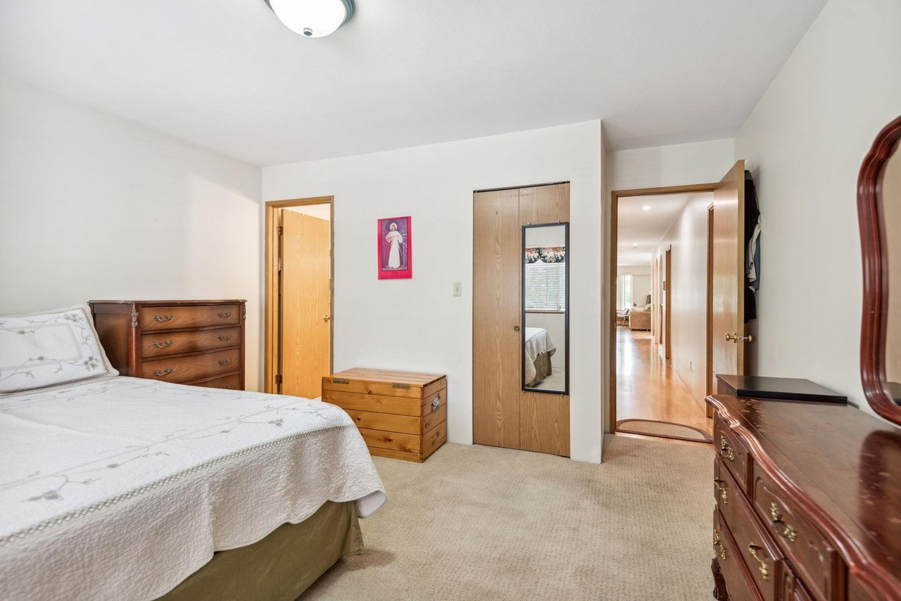 112 E 19th Ave