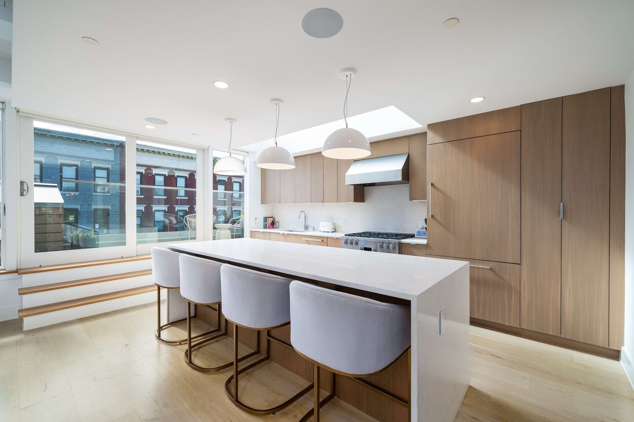 828 Park Ave #PH